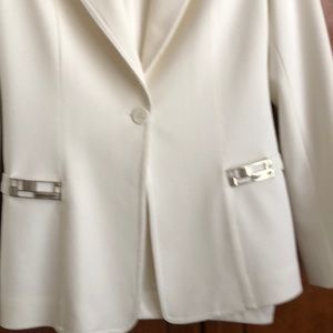 Vertigo white 2piece suit